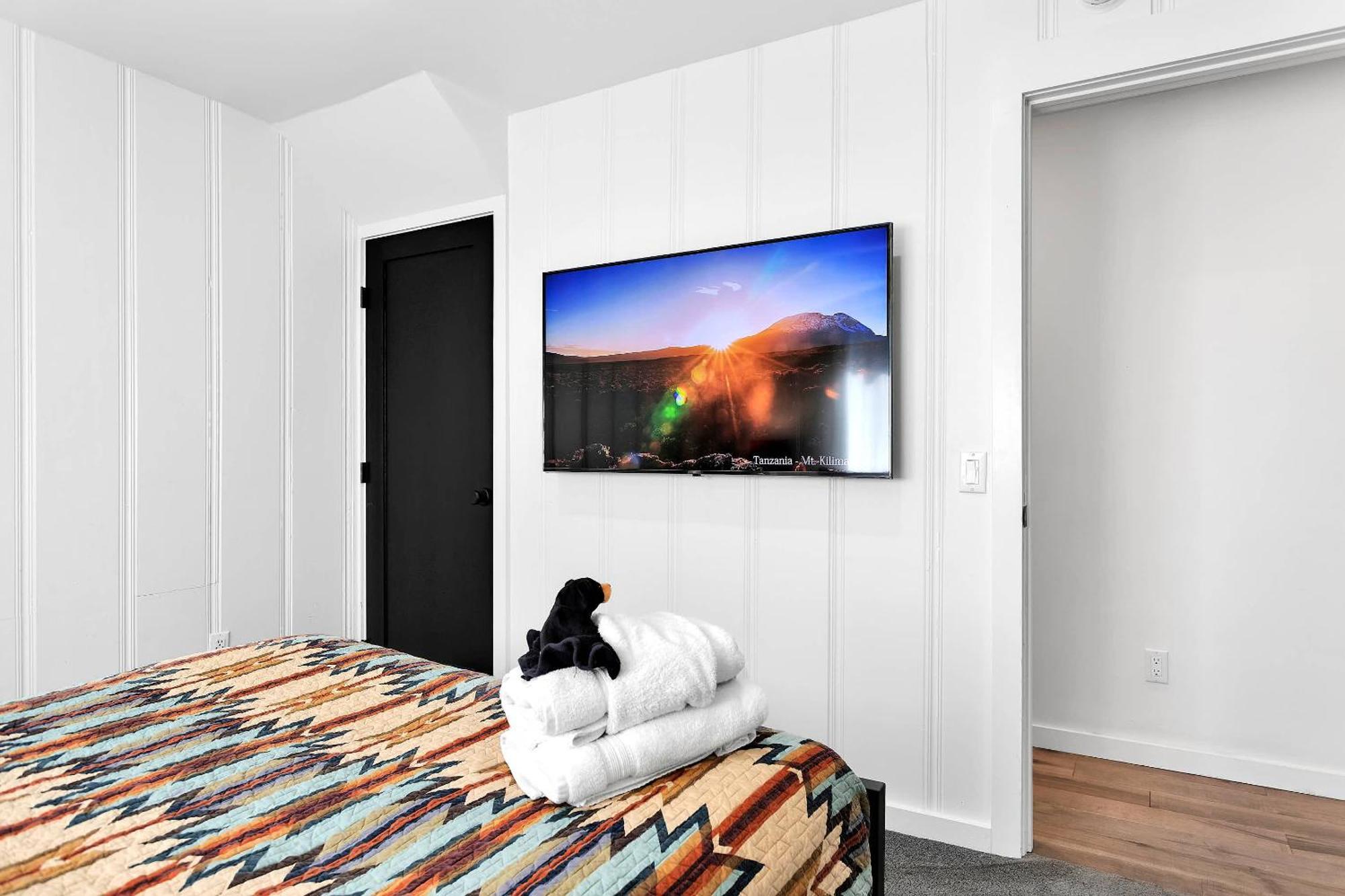 Sled-ski Lakeside Village - - Bbq - Firepit - Loft - Games * Big Bear Lake