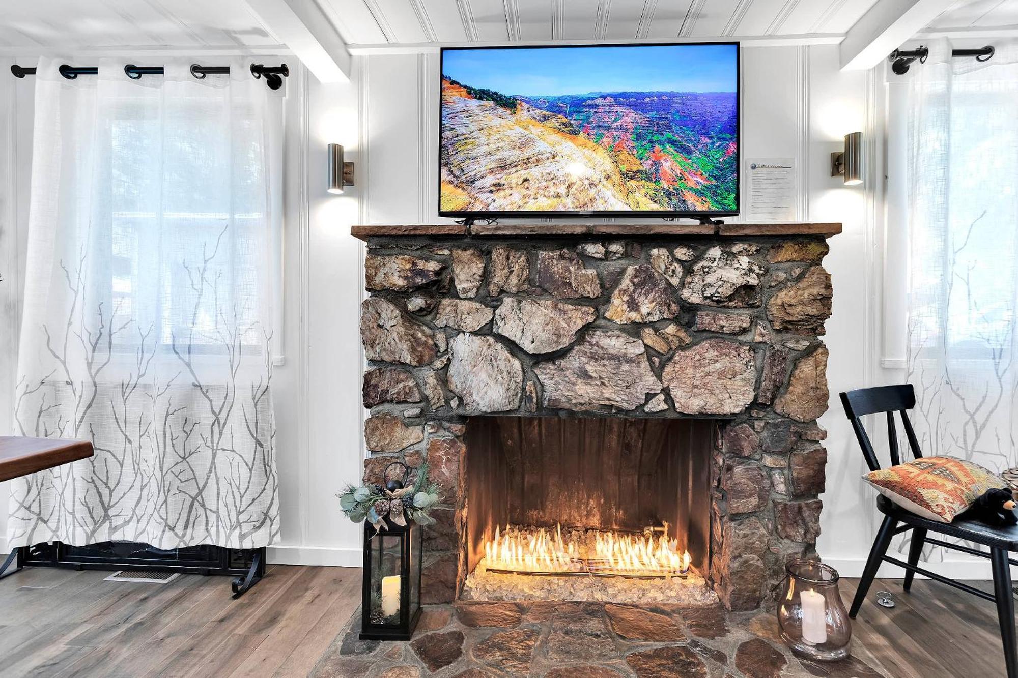 Sled-ski Lakeside Village - - Bbq - Firepit - Loft - Games Big Bear Lake
