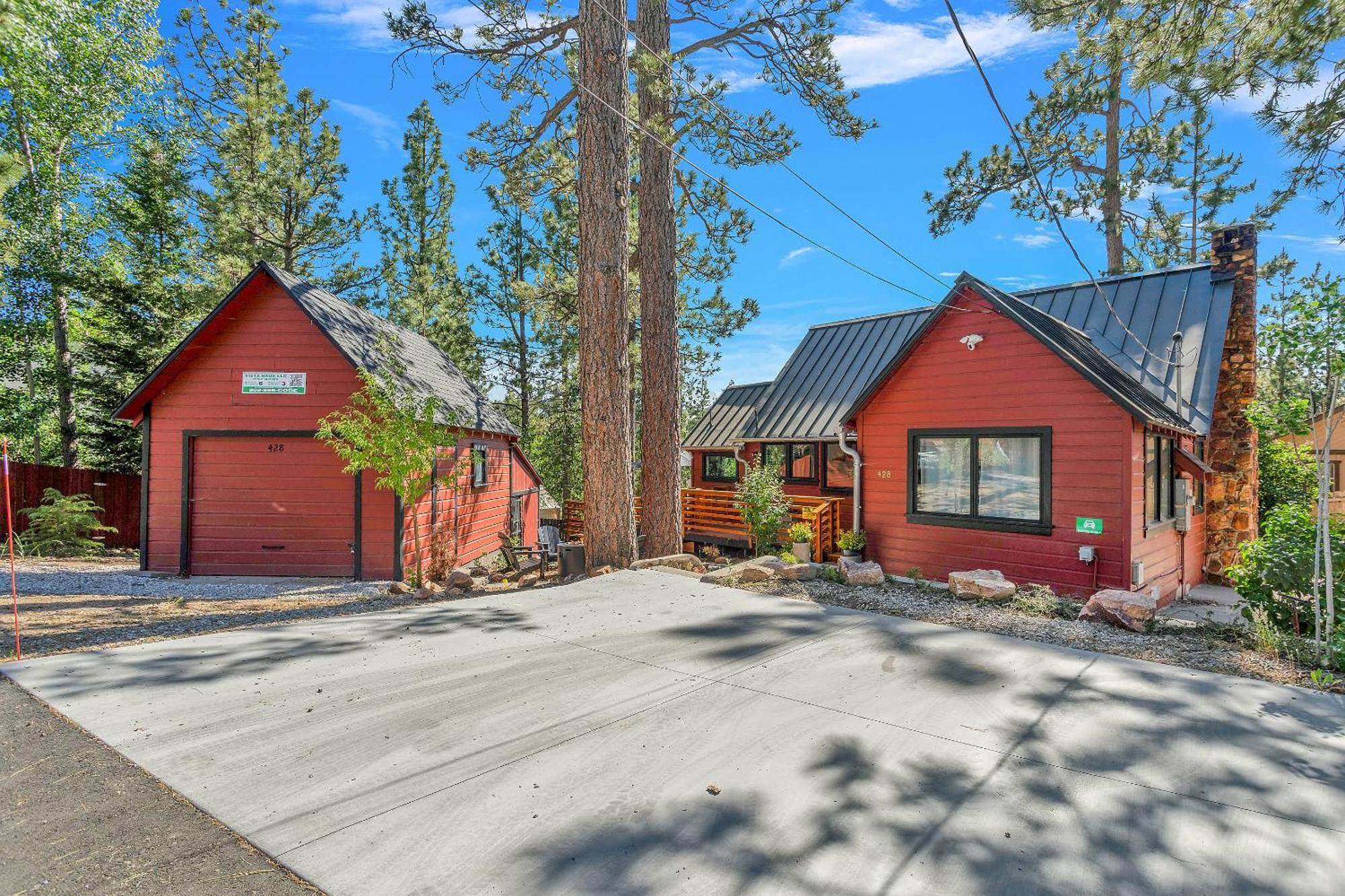 Sled-ski Lakeside Village - - Bbq - Firepit - Loft - Games Chalet Big Bear Lake